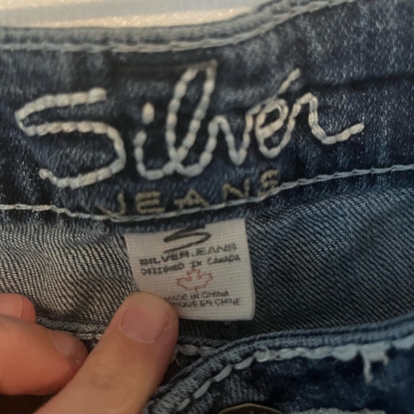 Silver Jeans, Aiko brand, capris, size 29x33 - Picture 4 of 8